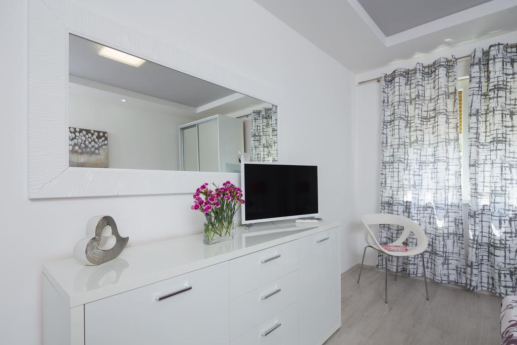 Old City Luxury Apartment Iris Split Exterior foto